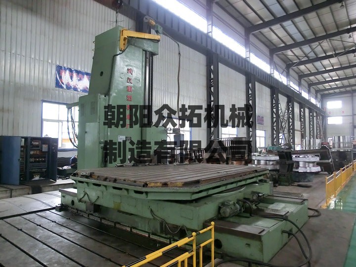 Horizontal lathe 02.JPG